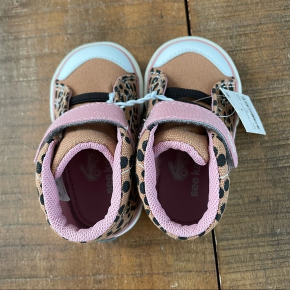 NEW See Kai Run Animal Dots Sneakers Size 4 - Picture 4 of 7